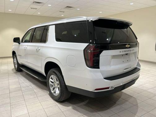 Summit White 2025 Chevrolet Suburban LS