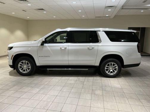 Summit White 2025 Chevrolet Suburban LS