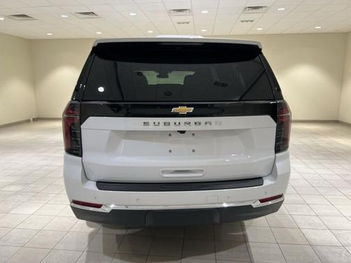 Summit White 2025 Chevrolet Suburban LS