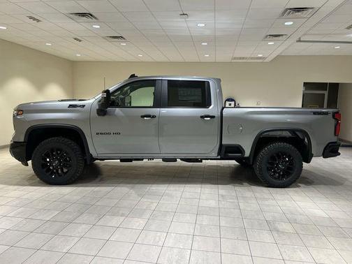 Sterling Gray Metallic 2026 Chevrolet Silverado 2500 LT