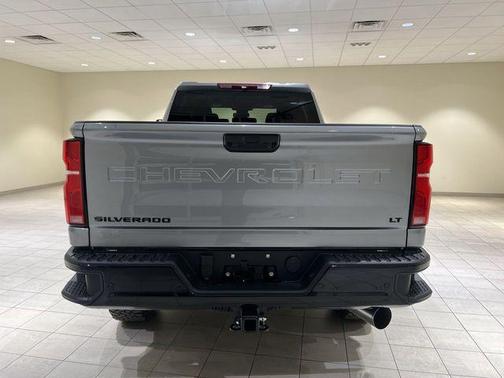 Sterling Gray Metallic 2026 Chevrolet Silverado 2500 LT
