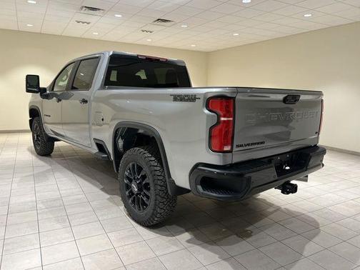 Sterling Gray Metallic 2026 Chevrolet Silverado 2500 LT