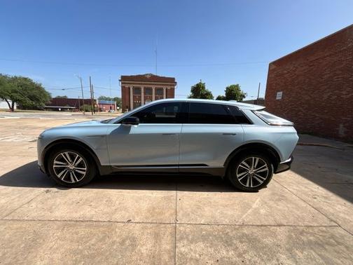 Nimbus Metallic 2024 Cadillac LYRIQ Luxury