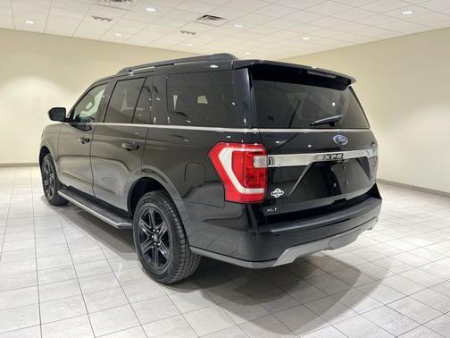 Agate Black Metallic 2021 Ford Expedition XLT