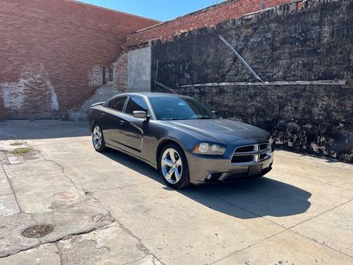 Granite Crystal Metallic Clearcoat 2013 Dodge Charger SXT