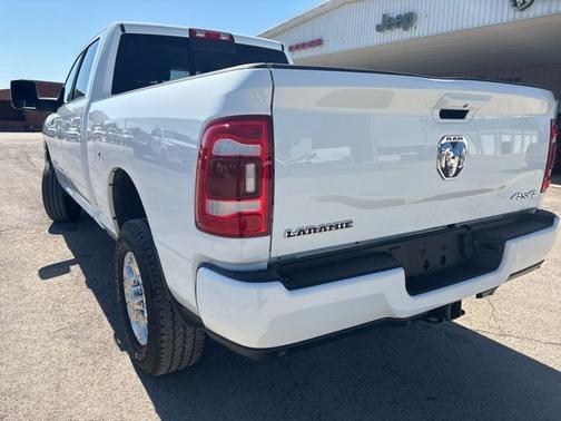 Bright White Clearcoat 2024 RAM 2500 Laramie