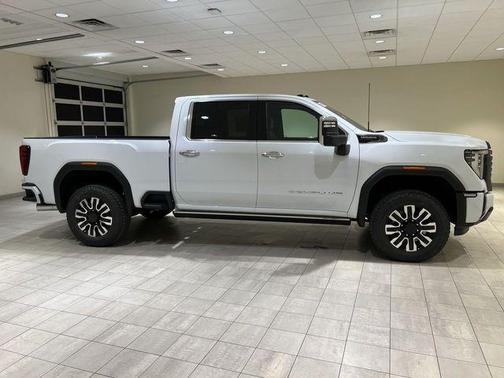 Glacier White 2026 GMC Sierra 2500 Denali Ultimate