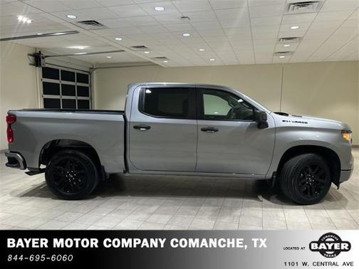 2025 Chevrolet Silverado 1500 Custom