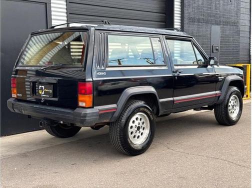 1996 Jeep Cherokee Sport 4WD