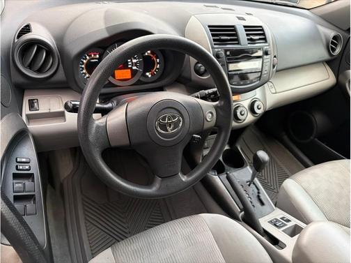 2011 Toyota RAV4 Sport