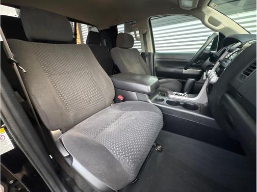 2011 Toyota Tundra Grade