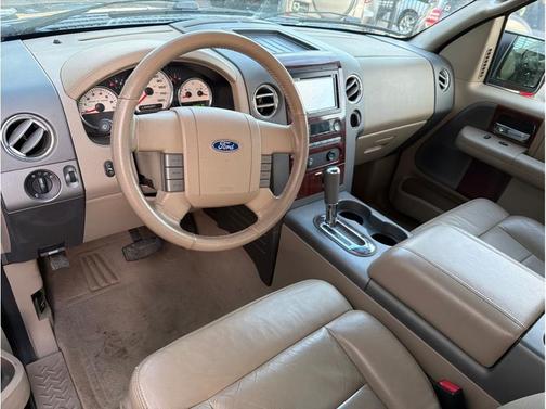 2005 Ford F-150 Base