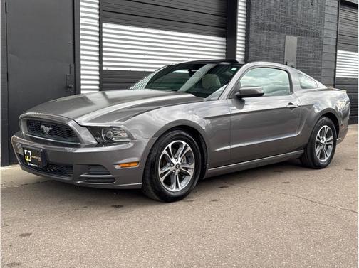 2014 Ford Mustang V6 Premium