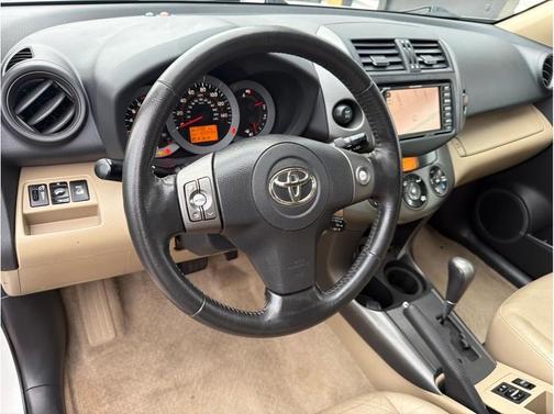 2011 Toyota RAV4 Limited