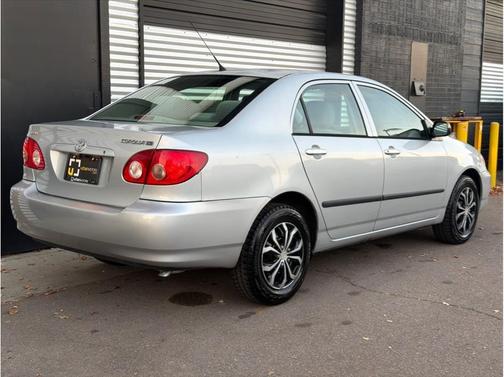 2005 Toyota Corolla CE
