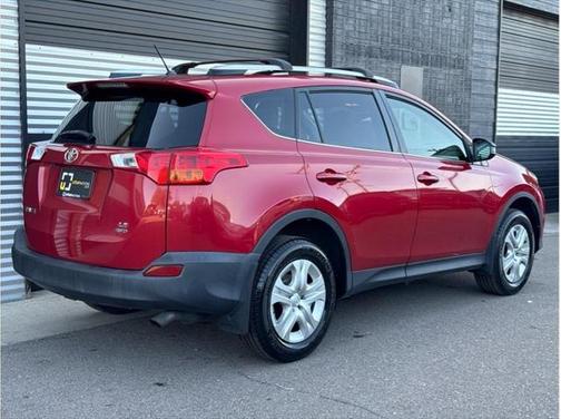 2013 Toyota RAV4 LE