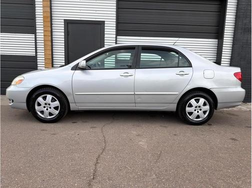 2006 Toyota Corolla LE