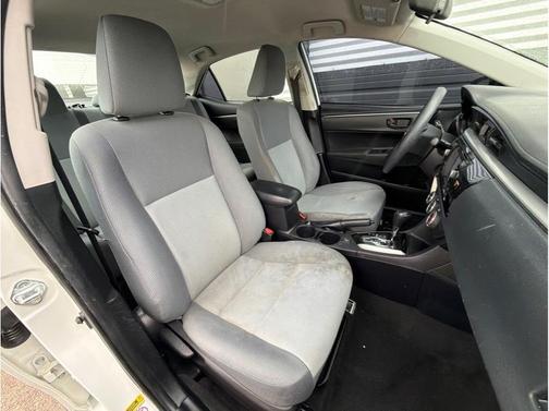 Super White 2016 Toyota Corolla L