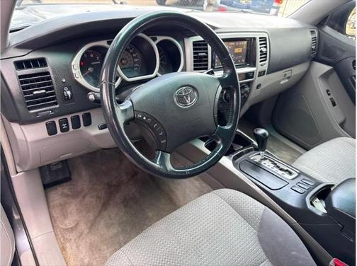 2005 Toyota 4Runner SR5
