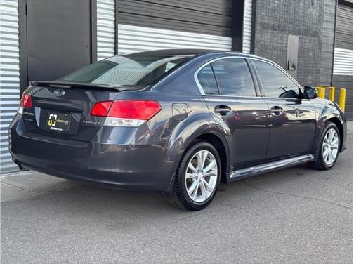 2013 Subaru Legacy Premium