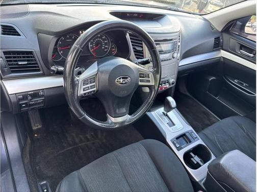 2013 Subaru Legacy Premium