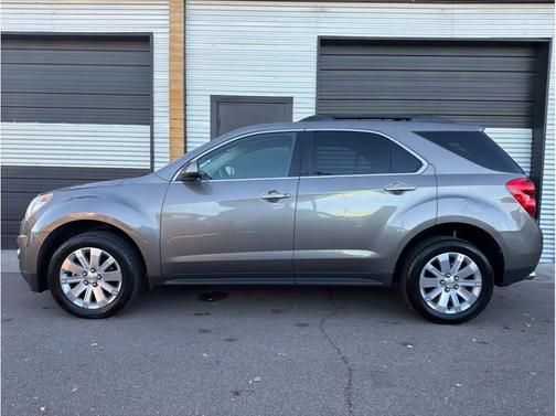 2011 Chevrolet Equinox 2LT