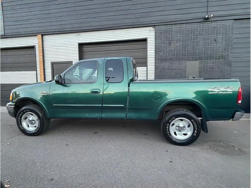 2000 Ford F-150 Short Bed 4WD - Automatic - Only 1 Colorado Owner!