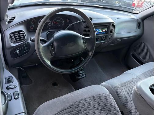 2000 Ford F-150 Short Bed 4WD - Automatic - Only 1 Colorado Owner!