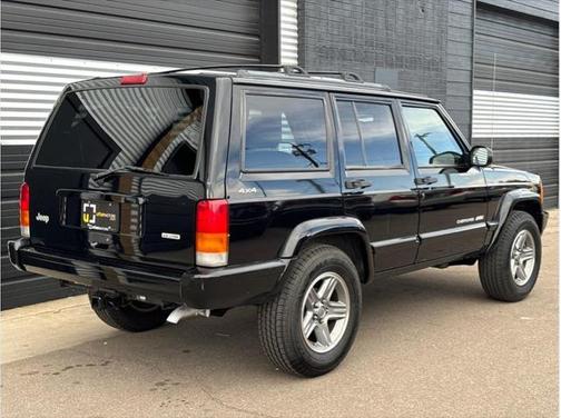 2000 Jeep Cherokee Classic 4WD