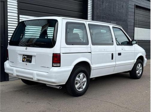 1994 Dodge Caravan Minivan - Clean 1 Owner History!!
