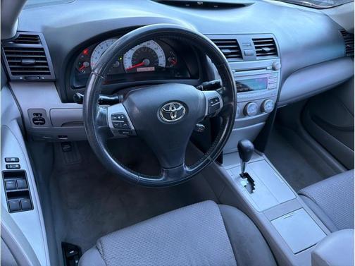 2011 Toyota Camry SE