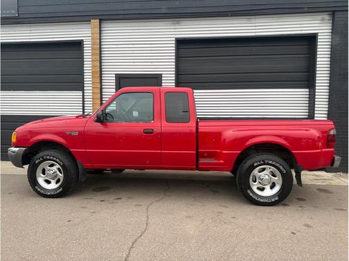 2001 Ford Ranger Step Side 4WD V6 3.0L