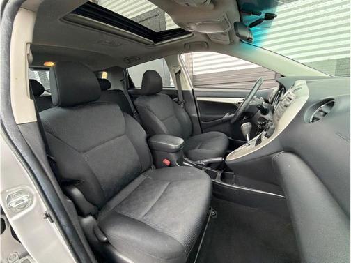 Classic Silver Metallic 2010 Toyota Matrix S