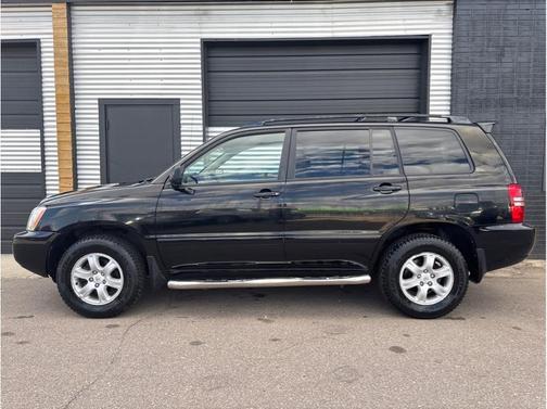 2001 Toyota Highlander Base