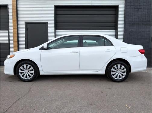2013 Toyota Corolla LE