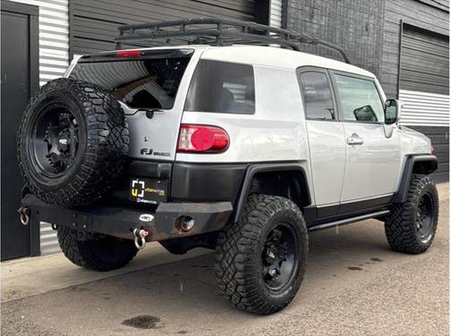2007 Toyota FJ Cruiser Base
