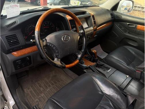 2004 Lexus GX 470 GX 470 Sport Utility 4D