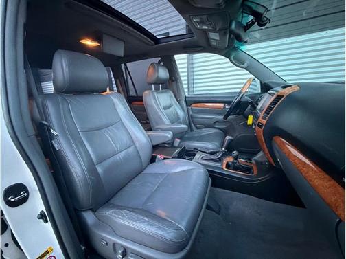 2004 Lexus GX 470 GX 470 Sport Utility 4D