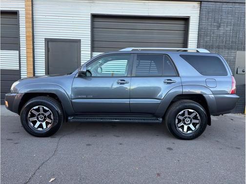 2004 Toyota 4Runner Limited V8