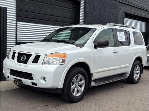 2014 Nissan Armada SV