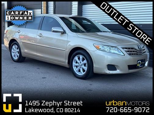 2010 Toyota Camry LE