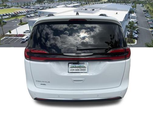 2026 Chrysler Pacifica L