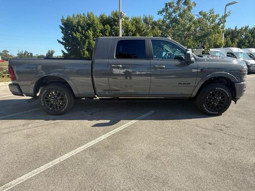 2026 RAM 2500 Limited Mega Cab 4x4 6'4' Box