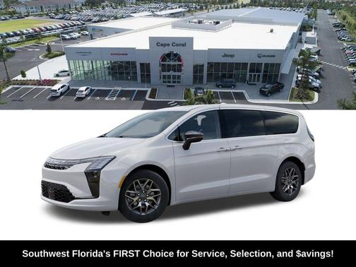 Bright White Clearcoat 2027 Chrysler Pacifica Limited