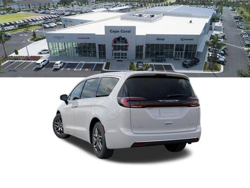 Bright White Clearcoat 2027 Chrysler Pacifica Limited
