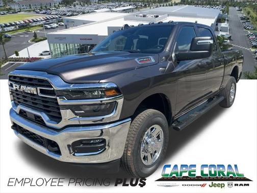 2025 RAM 2500 Tradesman Crew Cab 4x4 6'4' Box