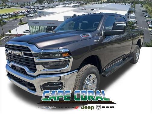 2025 RAM 2500 Tradesman Crew Cab 4x4 6'4' Box