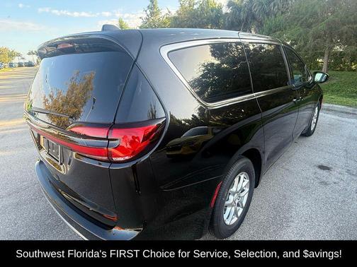 2026 Chrysler Pacifica L