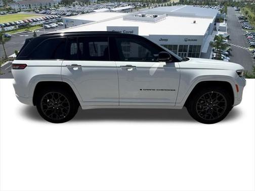 2025 Jeep Grand Cherokee Summit