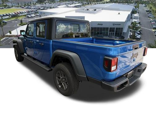 Hydro Blue Pearlcoat 2026 Jeep Gladiator Sport